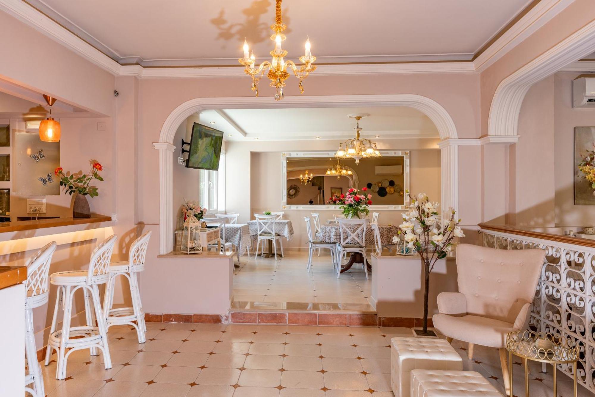 Sirena Hotel